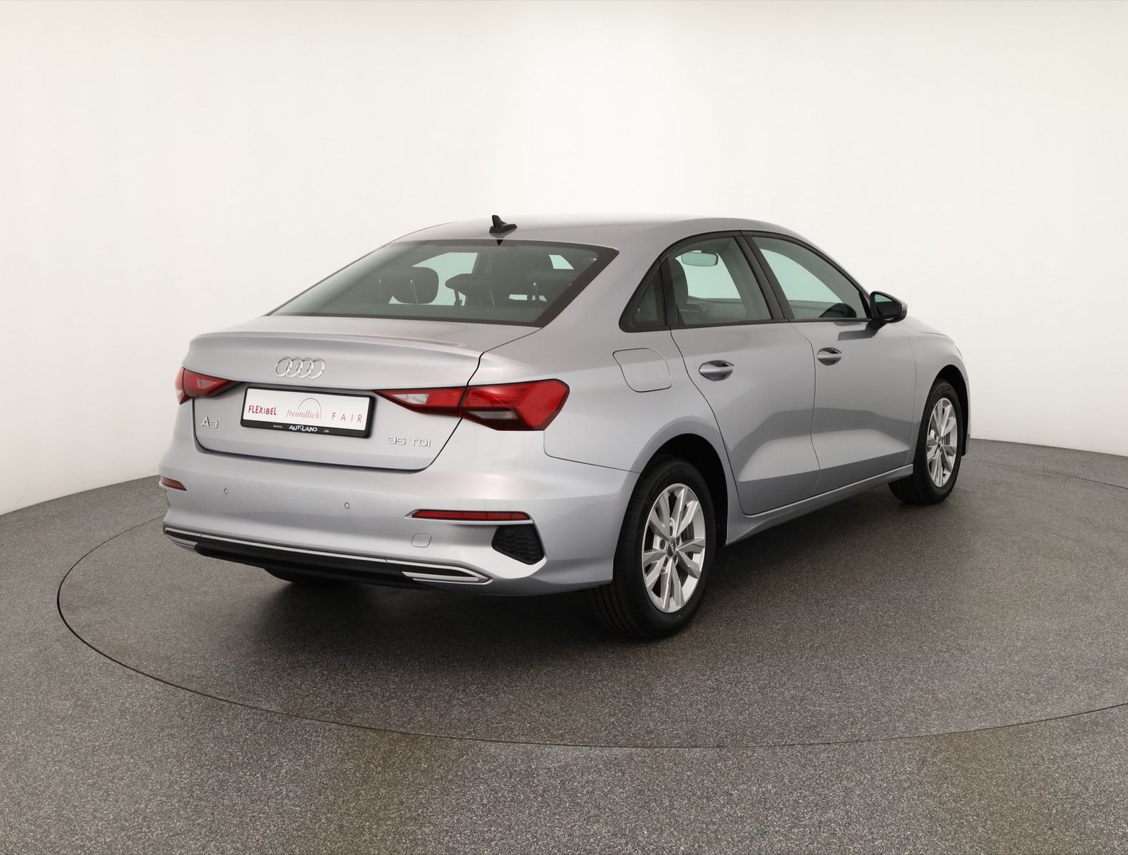 Audi A3 35 TDI S-Tronic Limousine LED Navi AHK Tempo