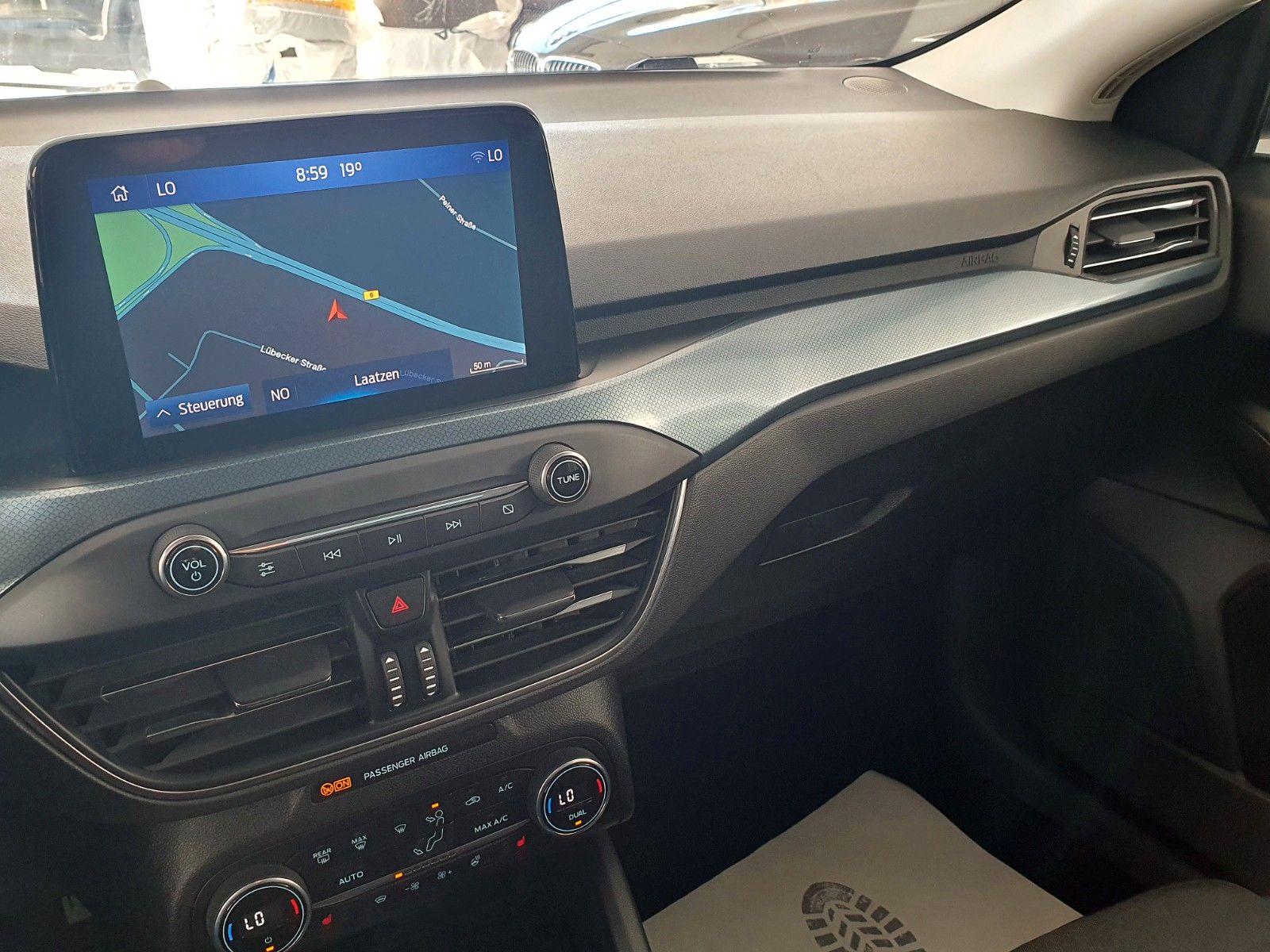 Ford Focus Turnier Active - Samsaru's Car Outlet
