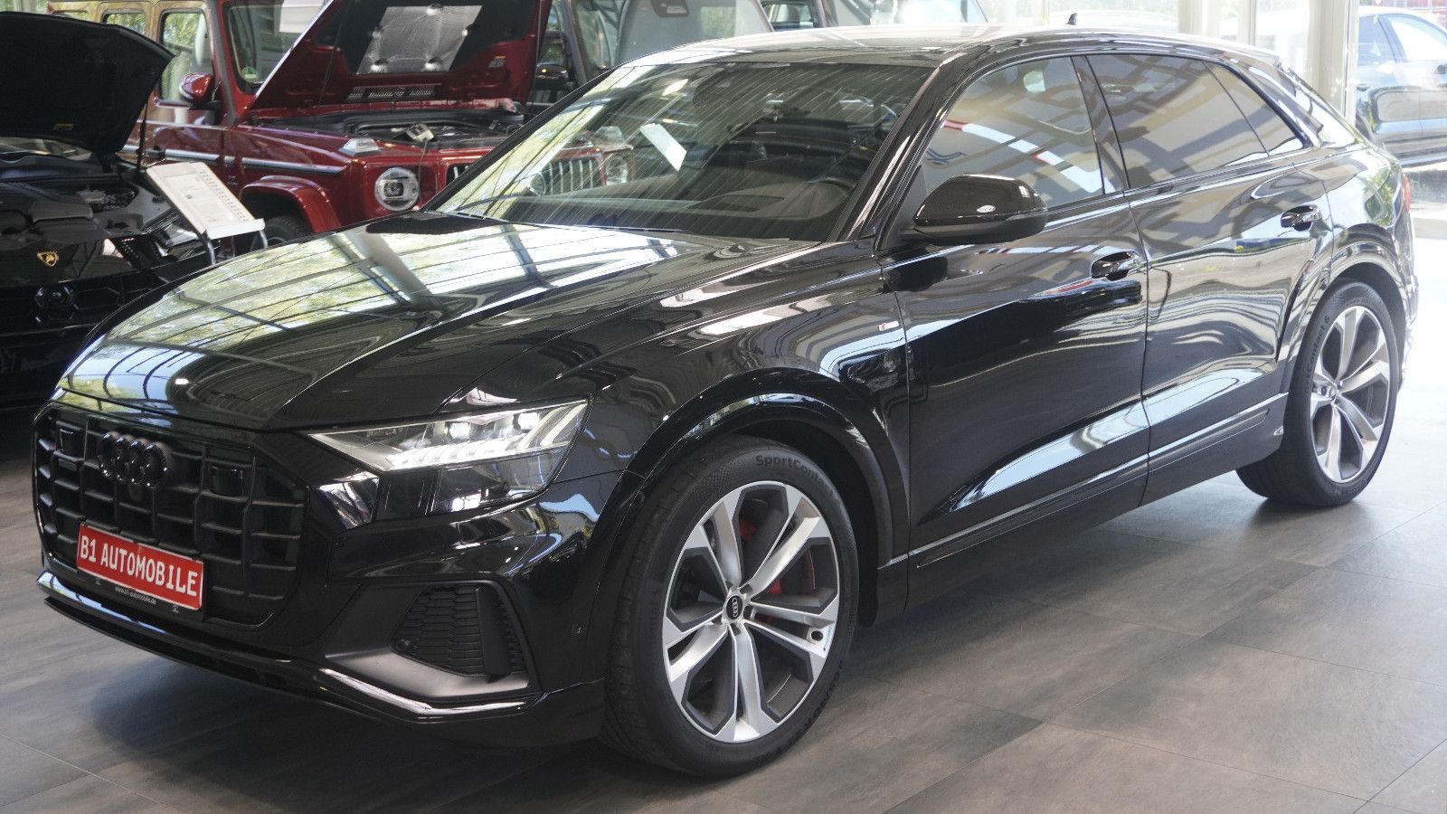 Audi Q8 50 TDI S-LINE*COMPETITION-PLUS*LUFT*CARBON*22