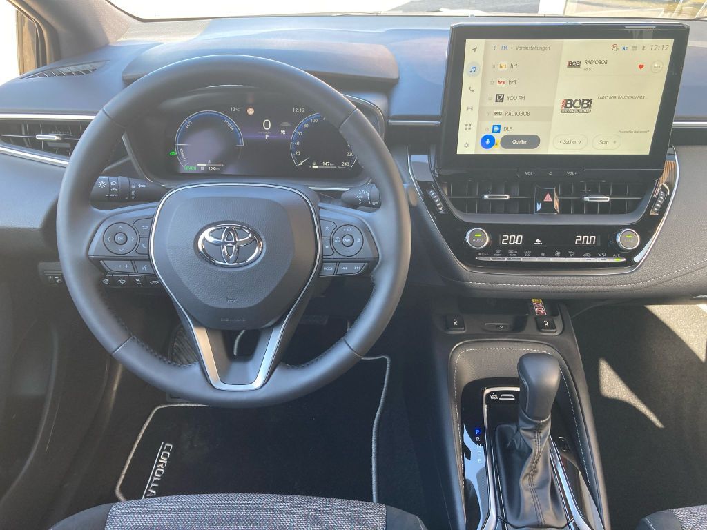 Toyota Corolla 1.8 Hybrid Touring Sports Teamplayer