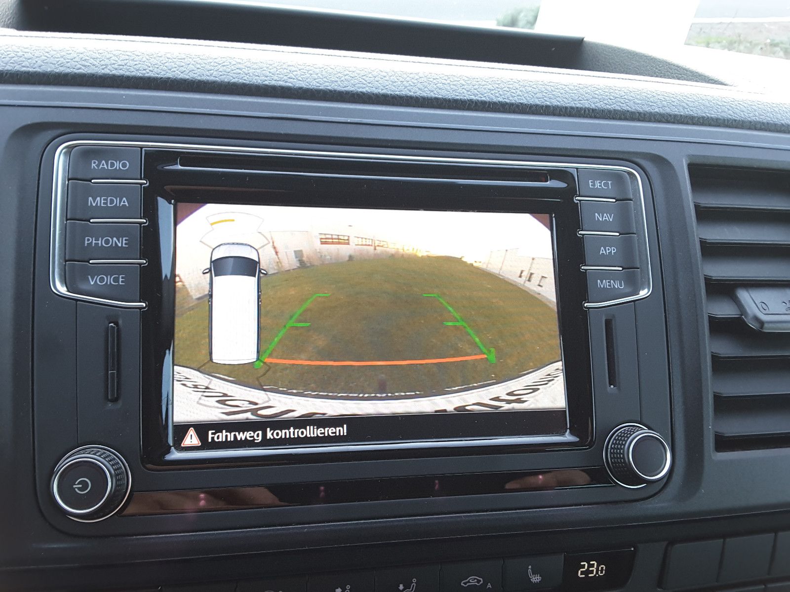 Volkswagen T6 Multivan 2.0 TDI DSG - Samsaru's Car Outlet