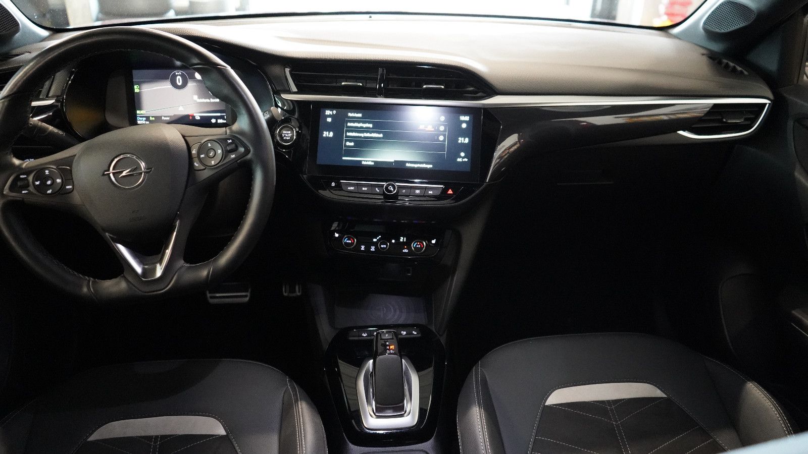 Opel Corsa F e Ultimate - Samsaru's Car Outlet