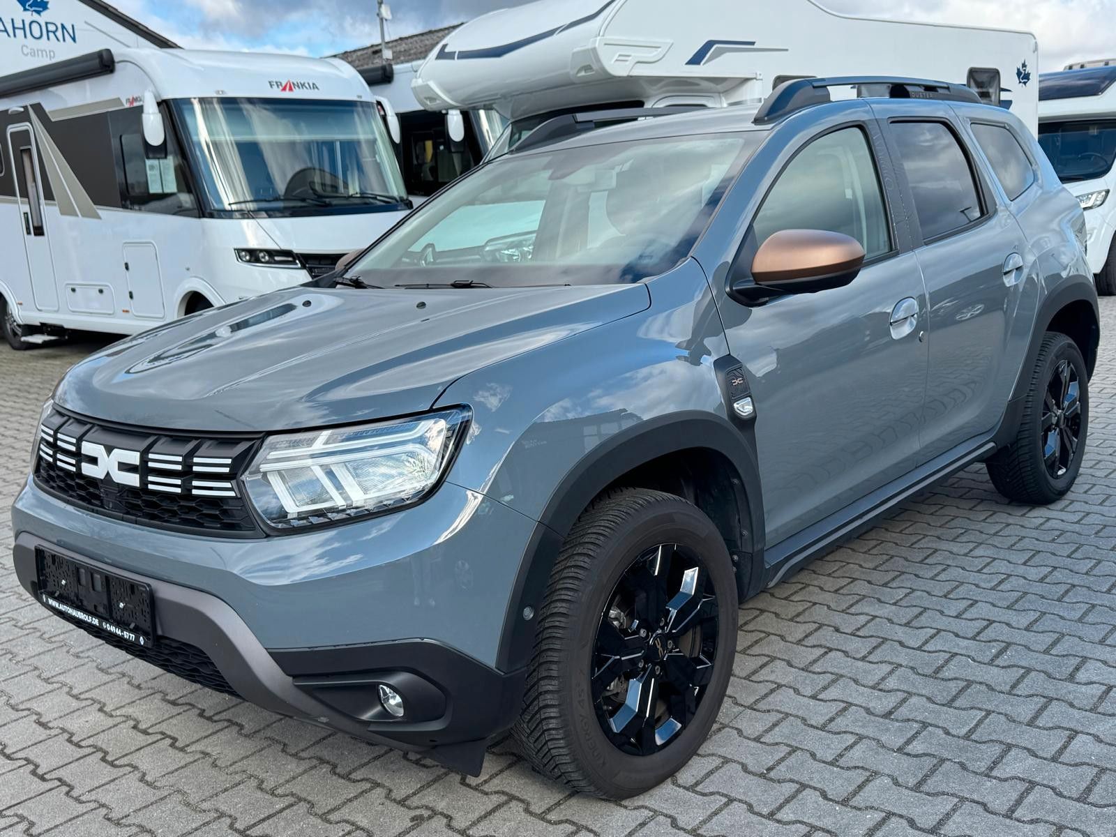 Dacia Duster Extreme TCe 150 EDC - Samsaru's Car Outlet