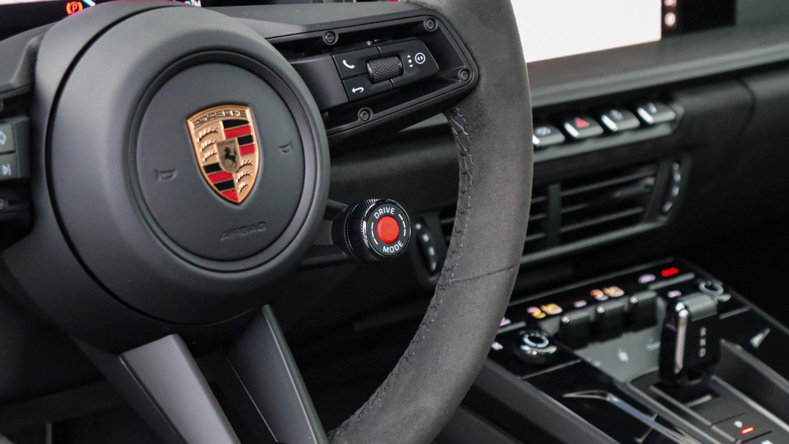 Porsche 911 992.2 Carrera 4 GTS Coupé,Lift,BOSE,Schiebe