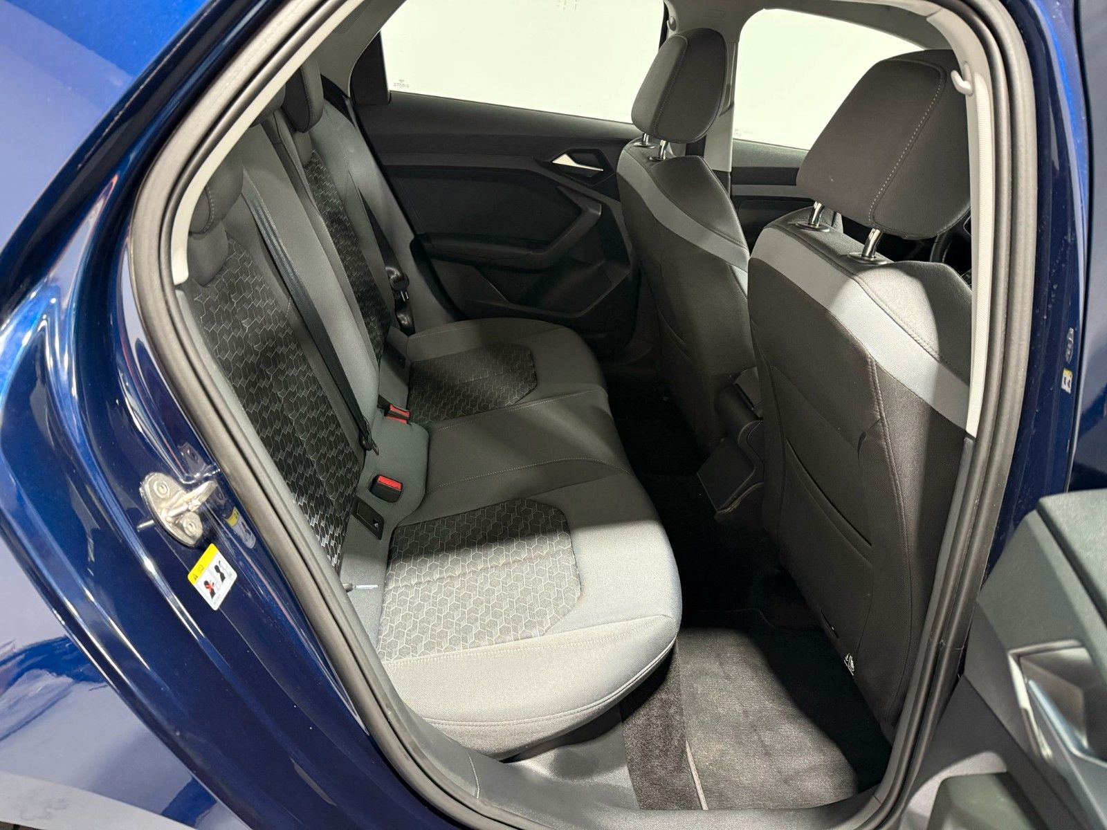Audi A1 Sportback 30 TFSI advanced - Samsaru's Car Outlet
