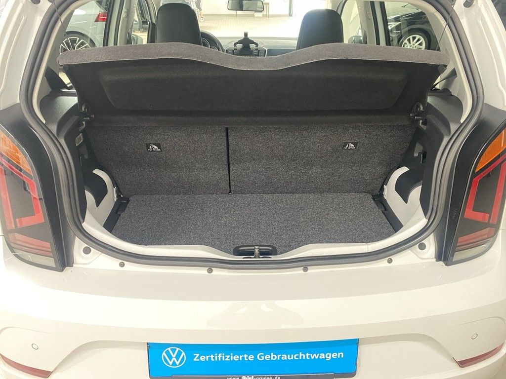 Volkswagen e-up! move up! - Samsaru's Car Outlet