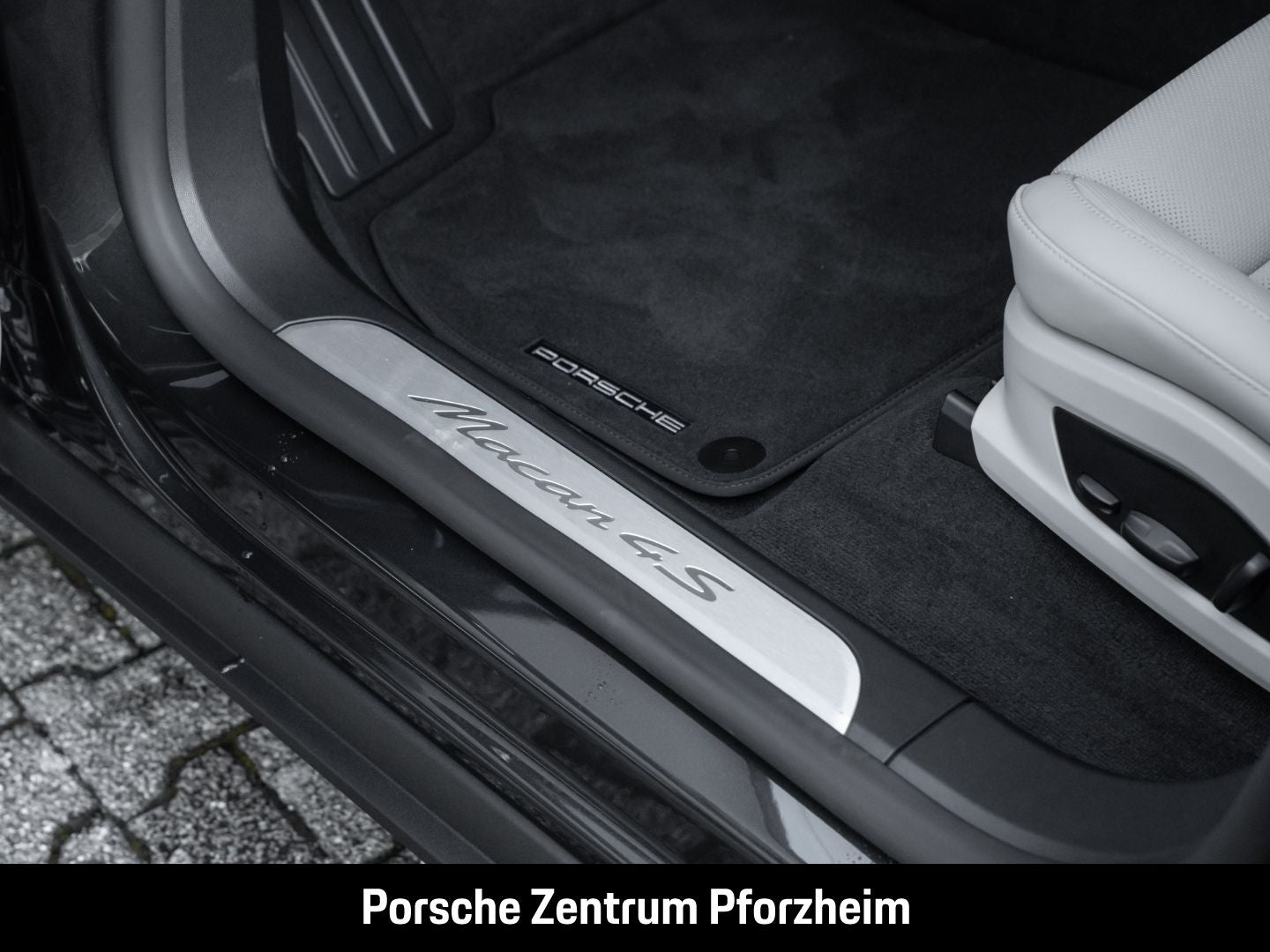 Porsche Macan 4S BOSE Surround-View Abstandstempomat LED