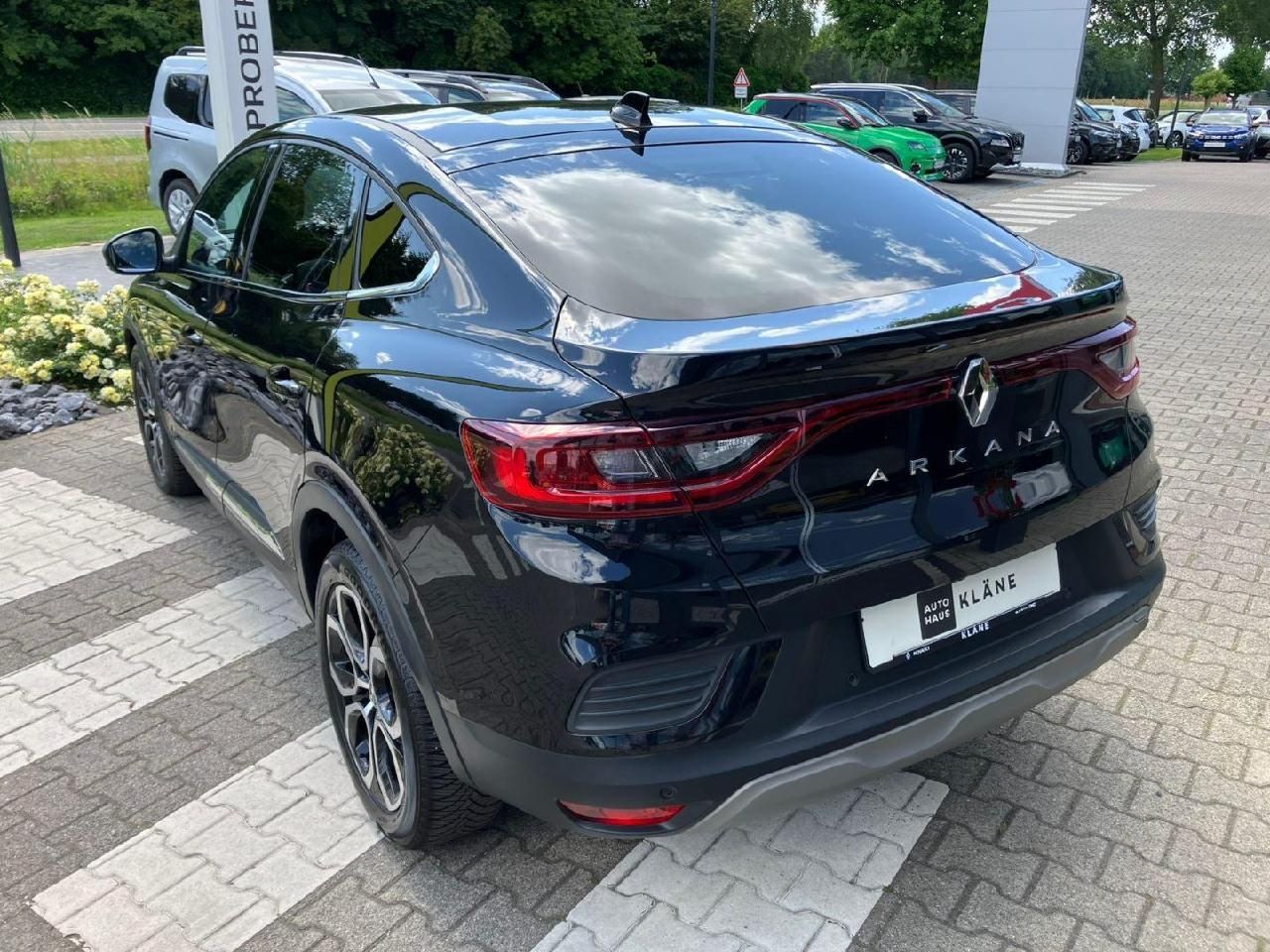 Renault Arkana Intens TCe 140 EDC - Samsaru's Car Outlet