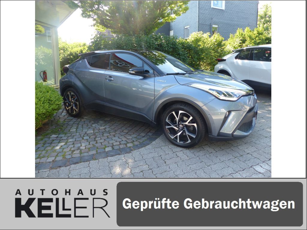 Toyota C-HR 2.0 Hybrid Team D - Samsaru's Car Outlet