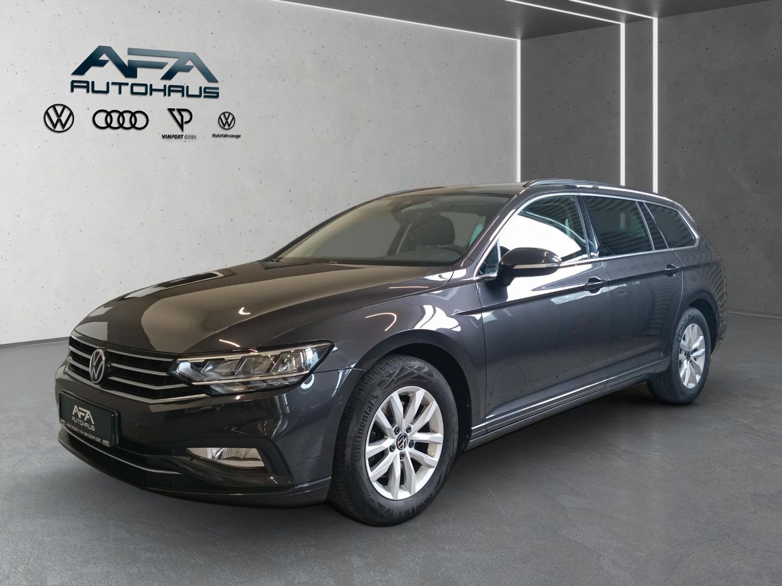 Volkswagen Passat Var. 1.5 TSI Business DSG - Samsaru's Car Outlet