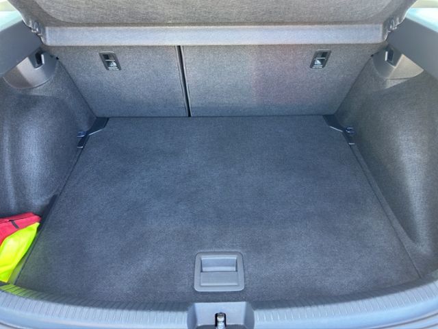 Volkswagen Taigo 1.0 TSI DSG LIFE - Samsaru's Car Outlet
