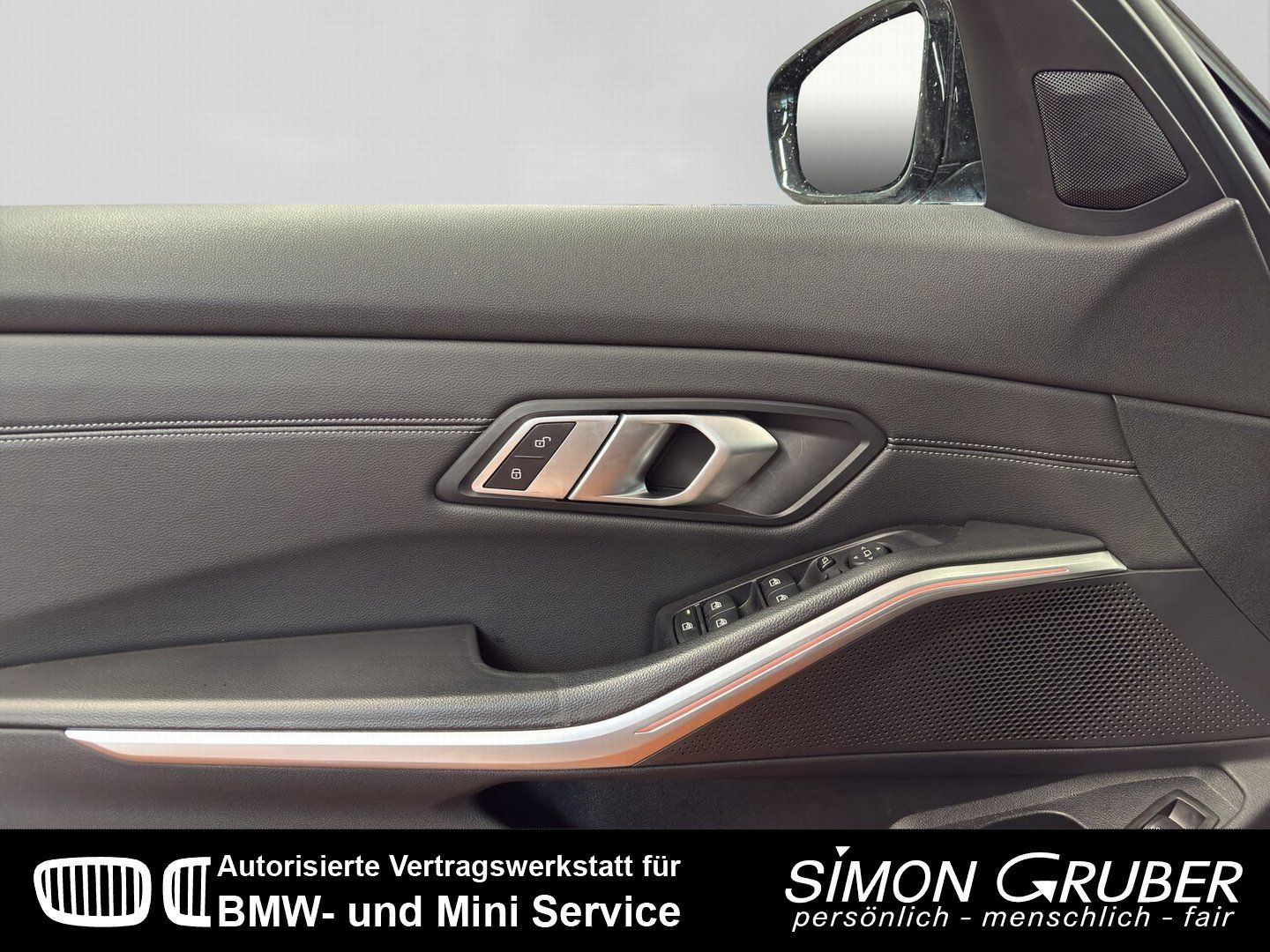 BMW 318 d touring Sport Line - Samsaru's Car Outlet