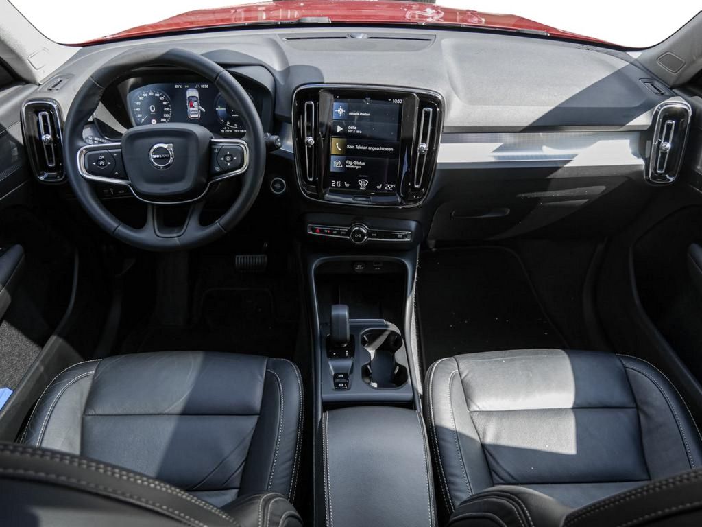 Volvo XC40 T4 Inscription Recharge Plug-In - Samsaru's Car Outlet