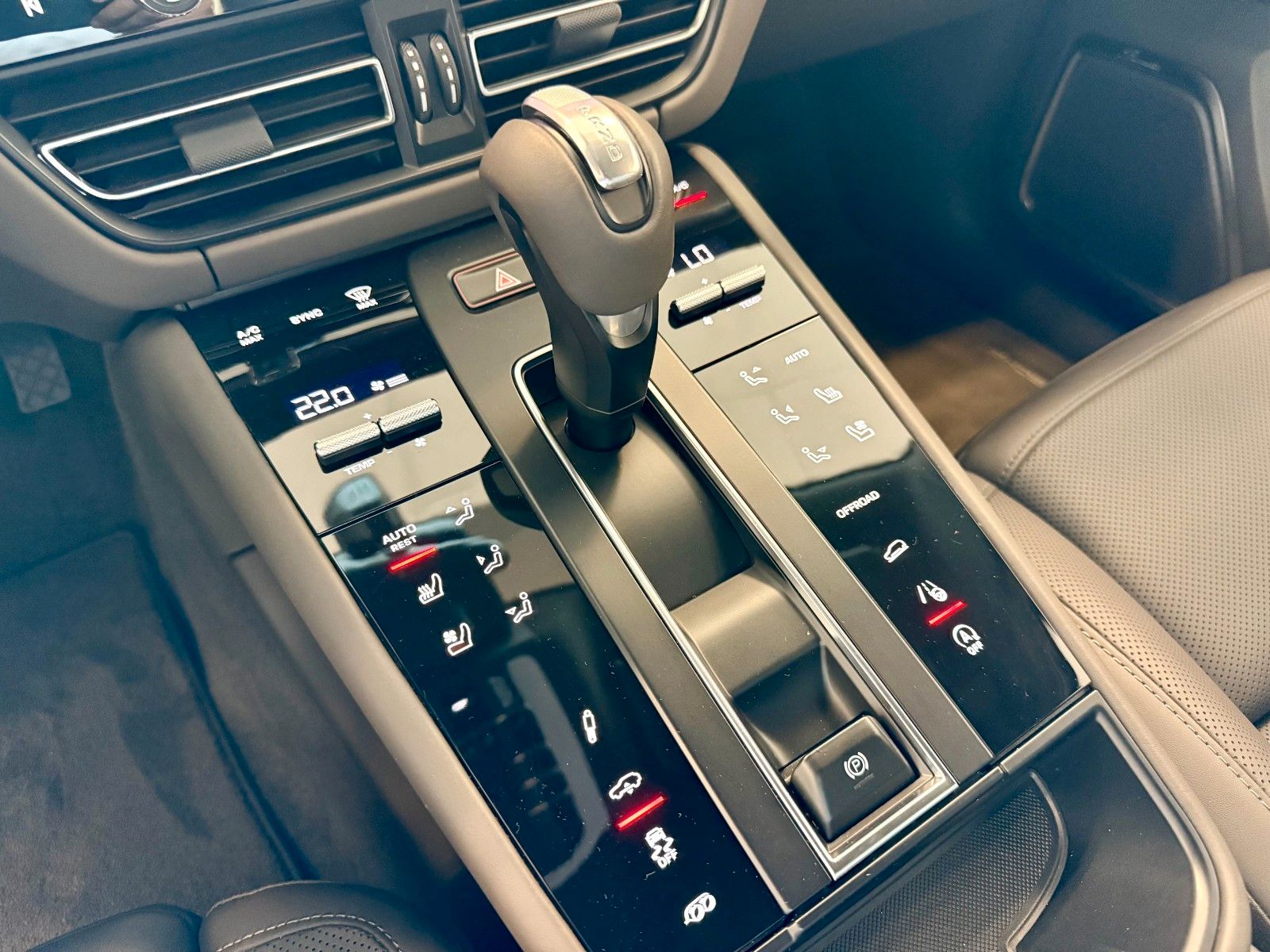 Porsche Macan GTS Luftfederung/AHK/ACC/Burmester/360