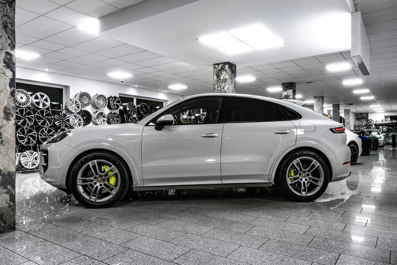 Porsche Cyenne E-Hybrid Coupe HUD/BOSE/TV/CHRONO/SPORT/