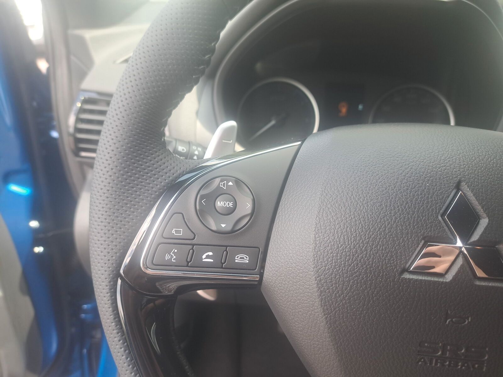 Mitsubishi Eclipse Cross 2.4 PHEV 4WD Select BLACK SOFORT