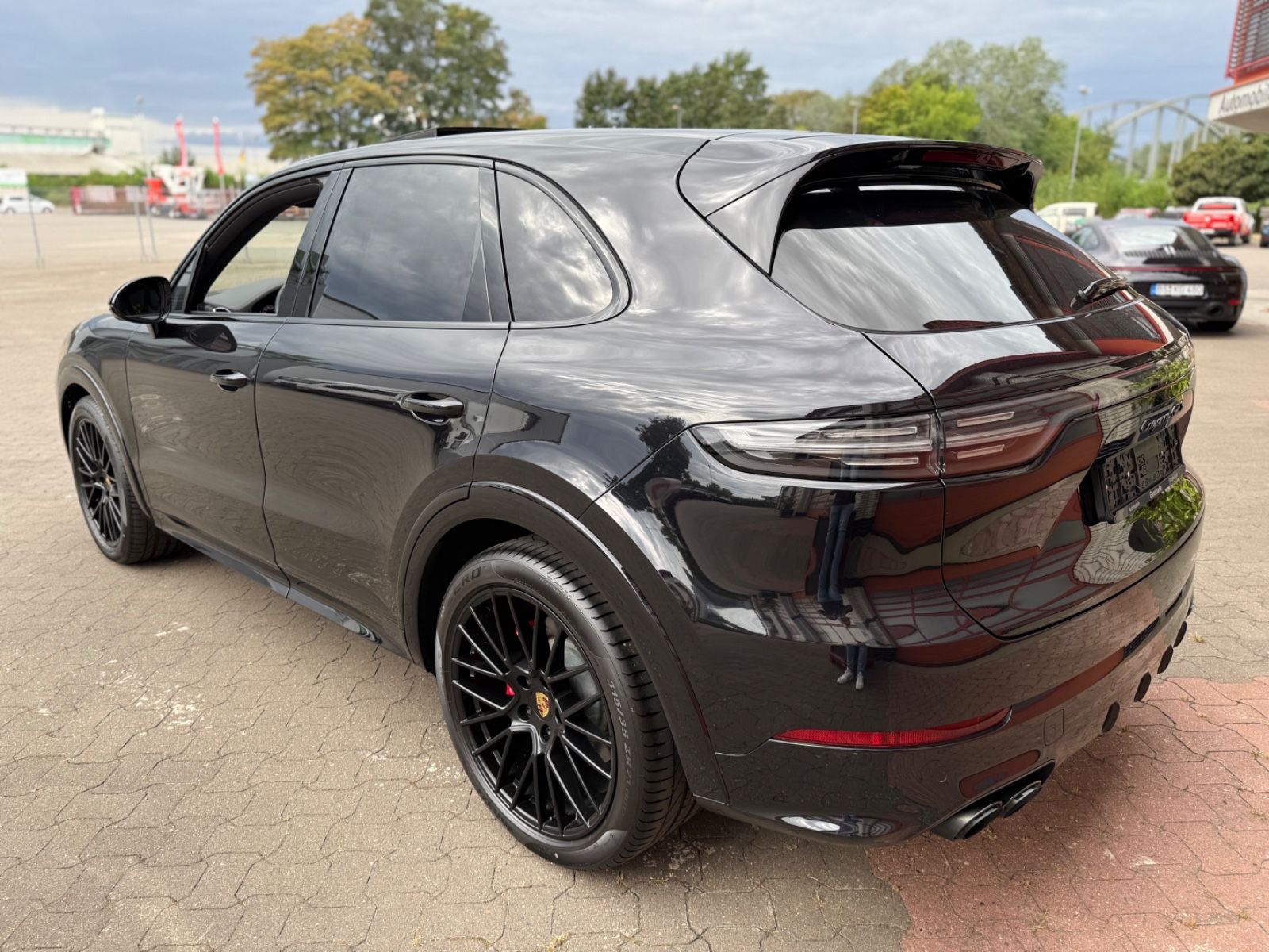 Porsche CAYENNE GTS V8, SPORTABGAS, PANO, HA-LENKUNG