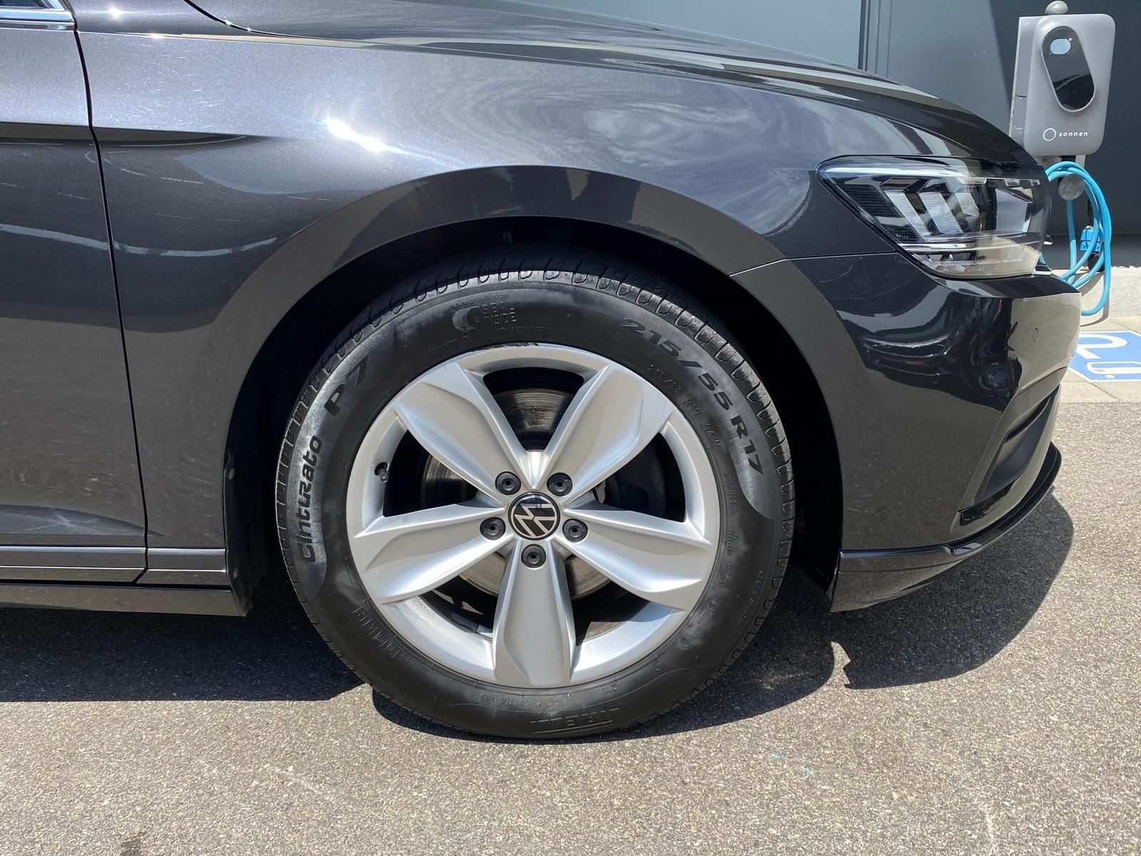 Volkswagen Passat Variant 2.0 TDI DSG 4MOTION - Samsaru's Car Outlet