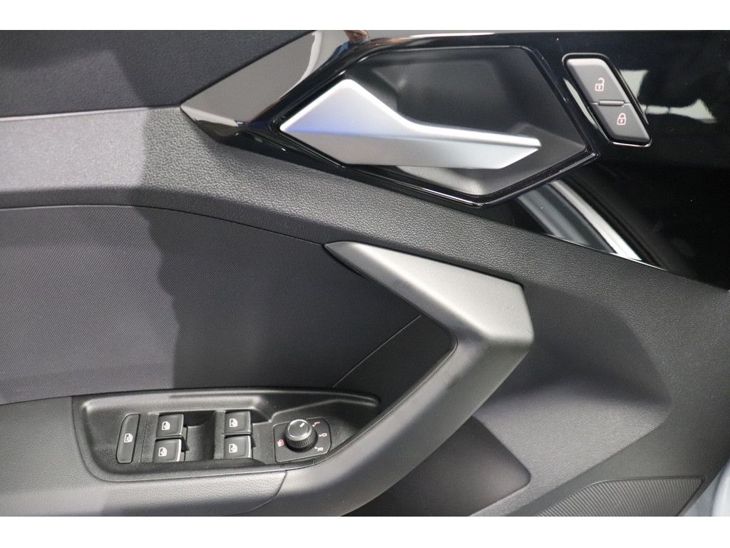 Audi A1 allstreet 30 TFSI S tronic - Samsaru's Car Outlet