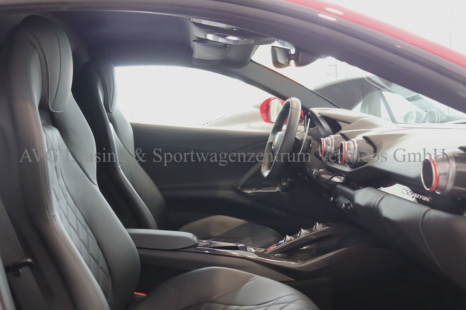 Ferrari 812 Superfast - Samsaru's Car Outlet