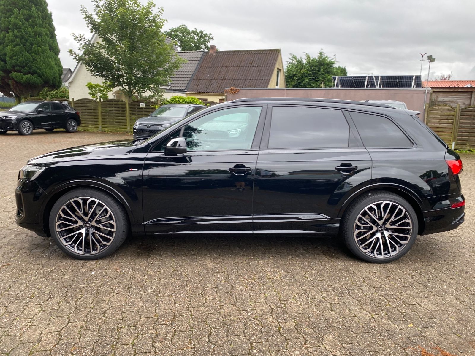 Audi Q7 50 TDI S line 7 Si  Panorama Allradlenkung 22