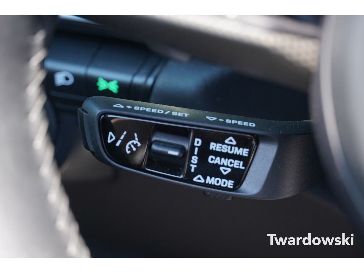 Porsche 911 992 Turbo S Cabriolet APPROVED LIFT MEMO