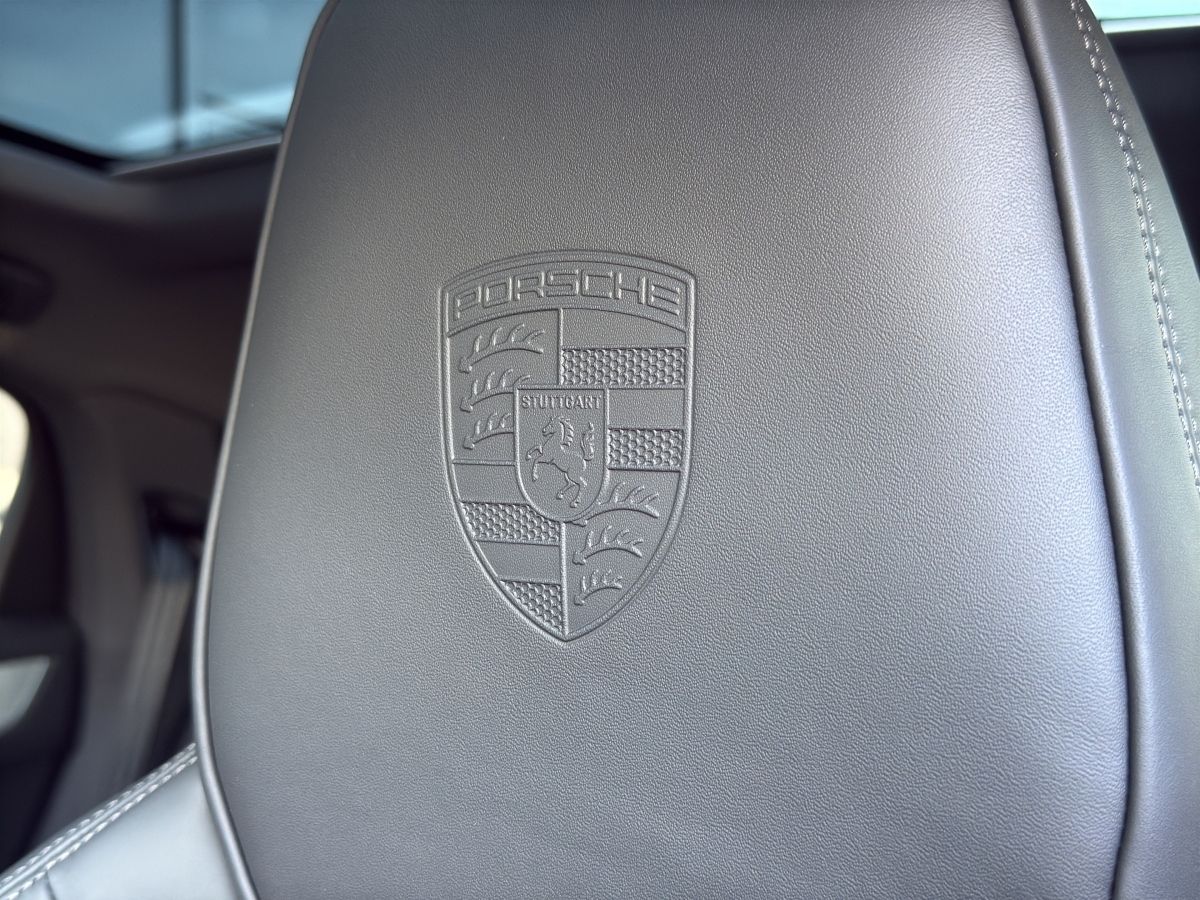 Porsche Cayenne E-Hybrid Coupe | Luftfederung | el. AHK