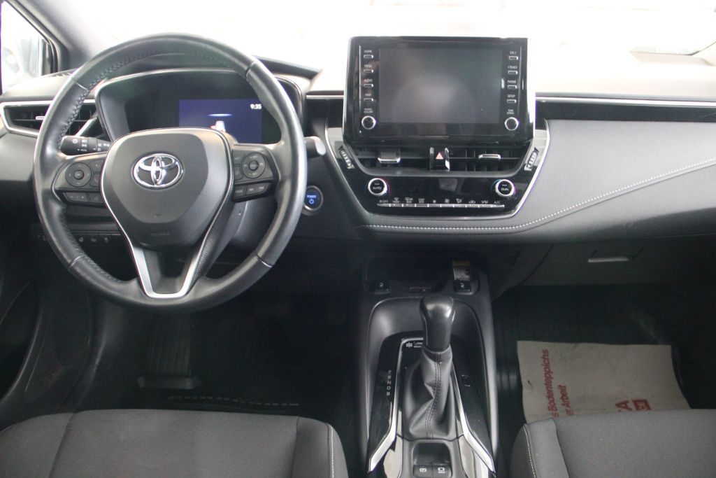 Toyota Corolla 1.8 Hybrid Touring Sports - Samsaru's Car Outlet