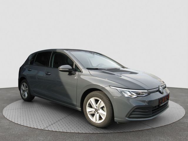 Volkswagen Golf VIII Life 2.0 - Samsaru's Car Outlet