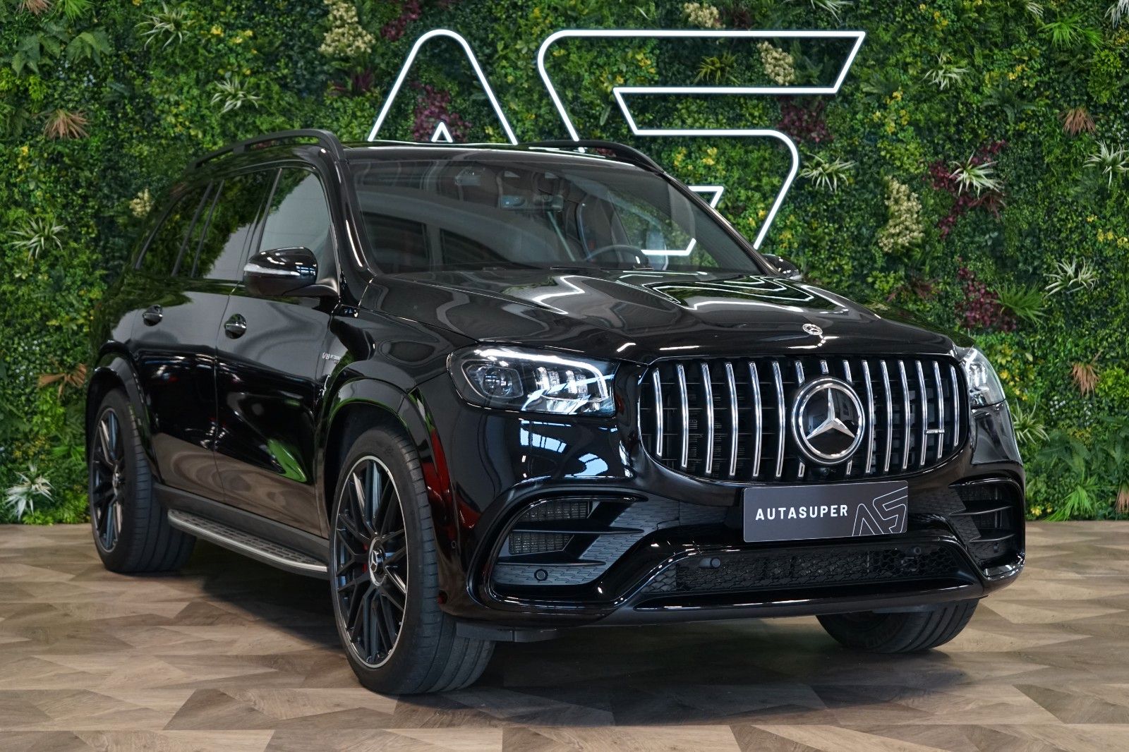 Mercedes-Benz GLS 63 4MATIC+ - Samsaru's Car Outlet