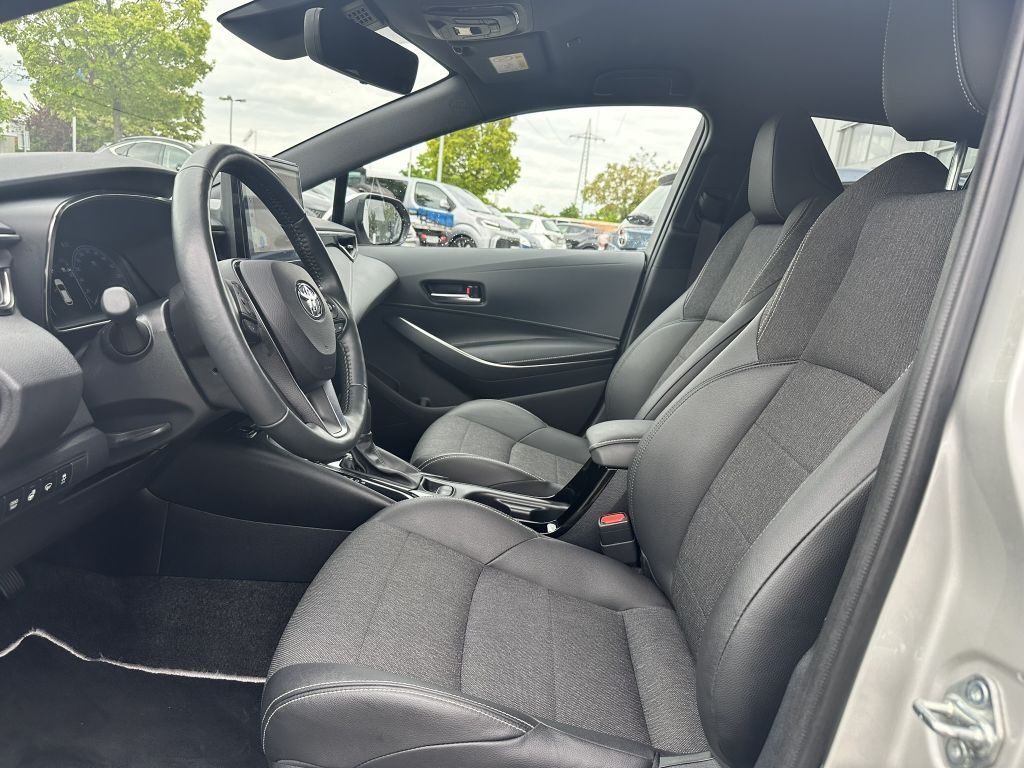 Toyota Corolla 1.8 Hybrid Team Deutschland