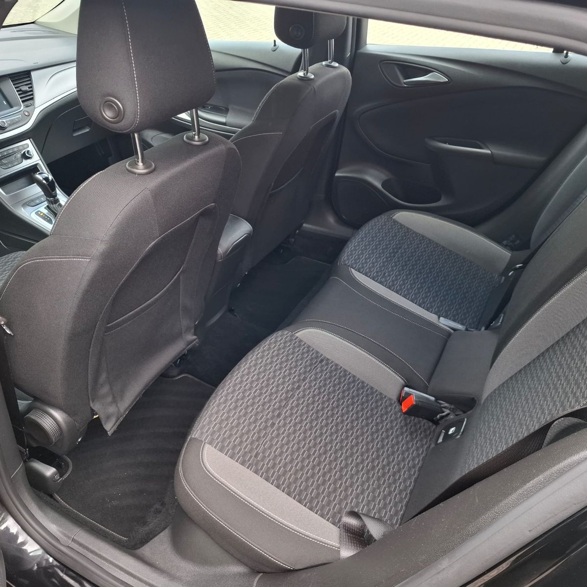 Opel Astra K Sports Tourer 1.5D Edition - Samsaru's Car Outlet