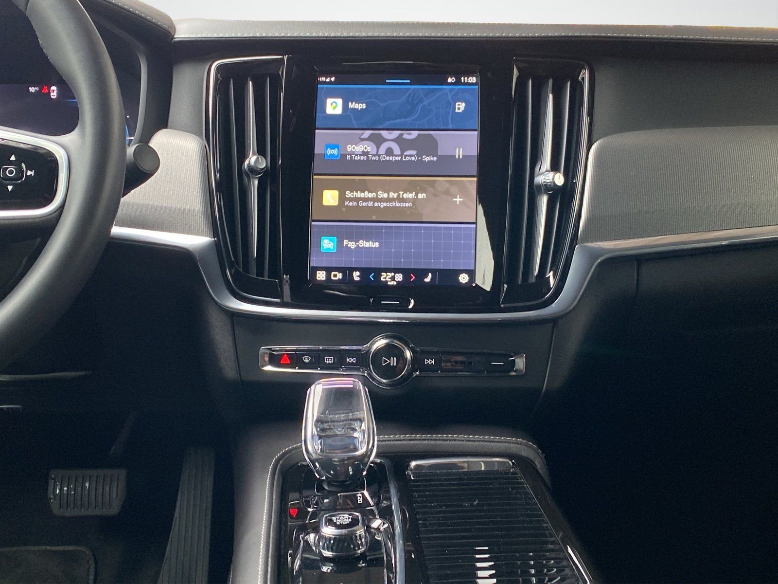 Volvo S90 T8 Twin Engine SHZ*MMY*StHzg*DAB+*RFK