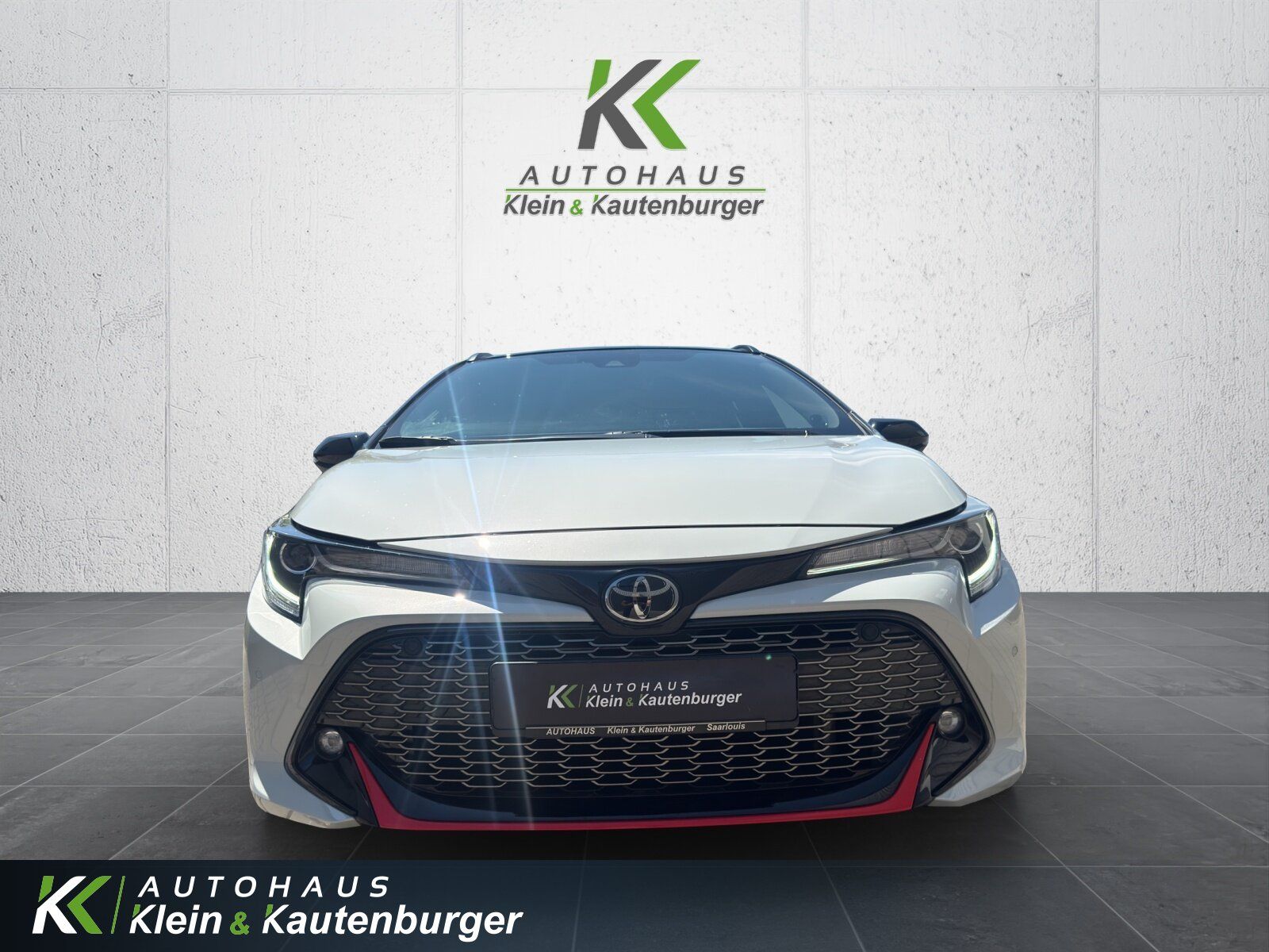 Toyota Corolla 2.0 Hyb. GR Sport Black - Samsaru's Car Outlet