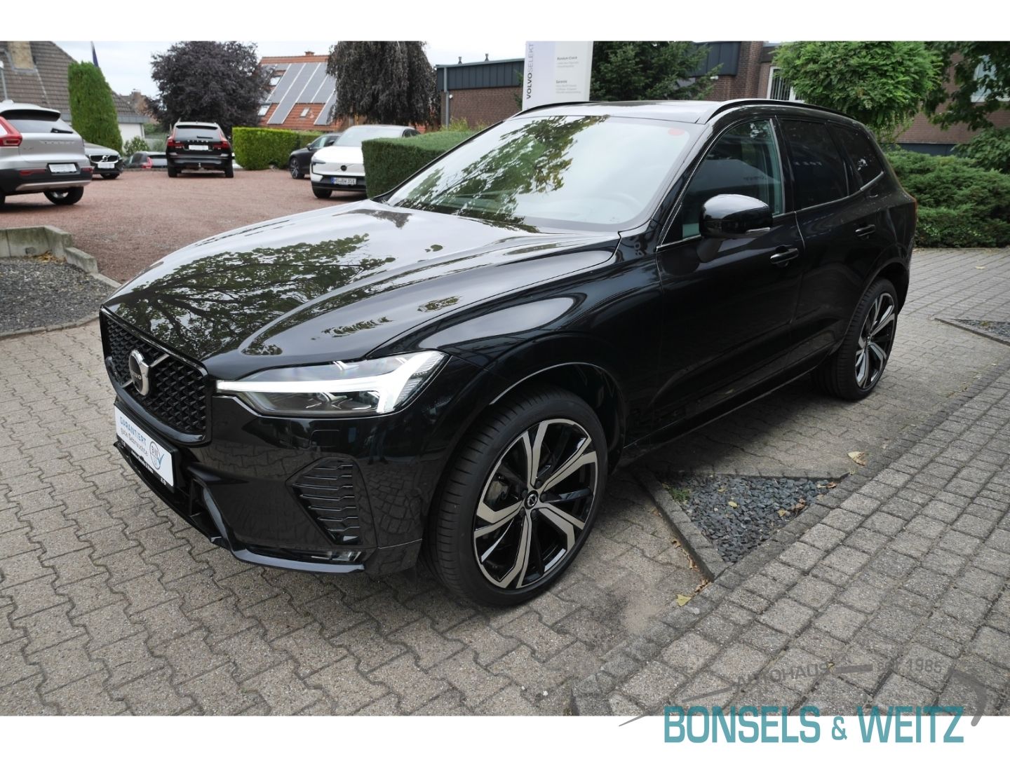 Volvo XC60 Ultra Dark Benzin EU6d B5 AWD MILD-HYBRID H
