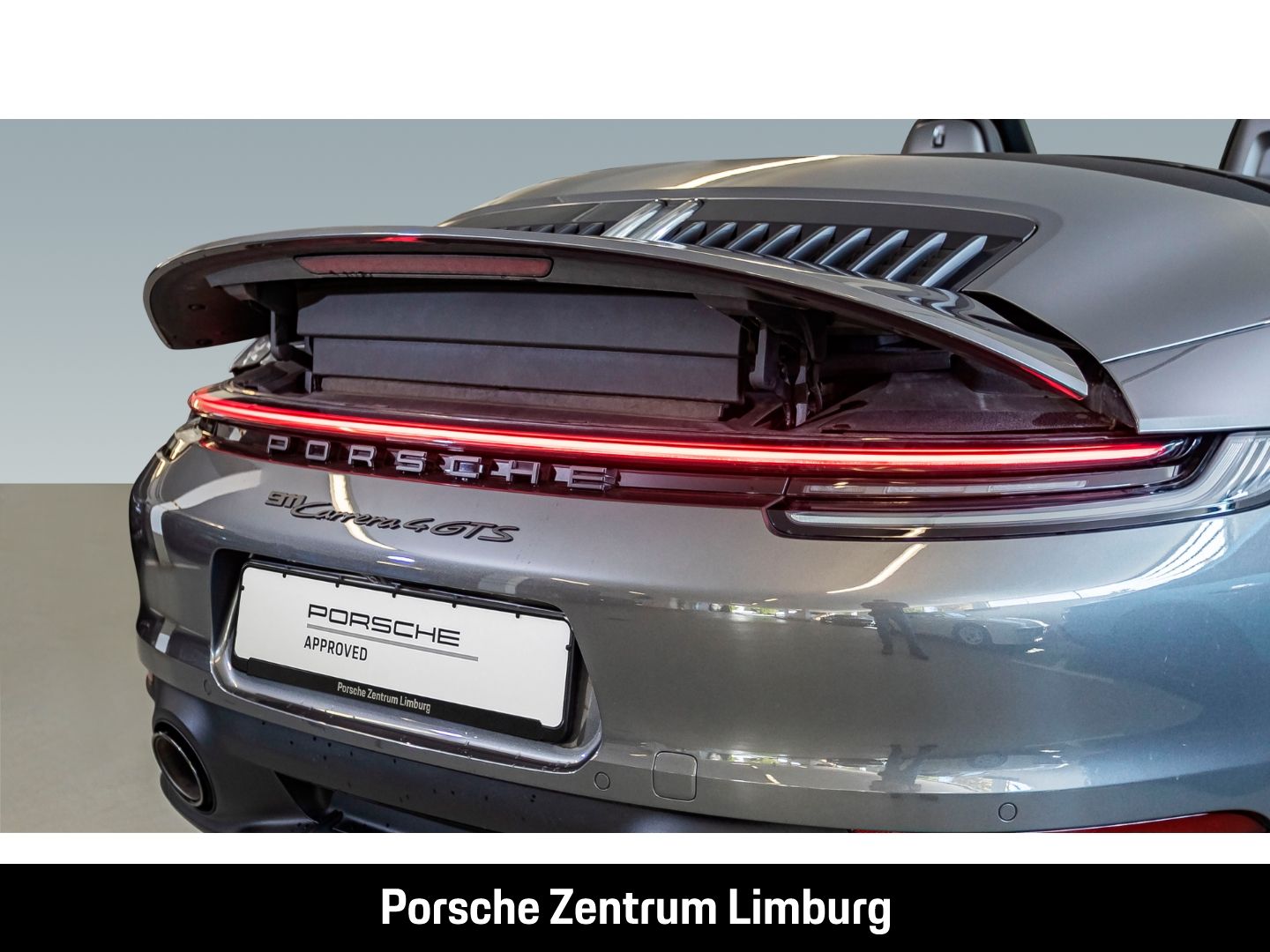 Porsche 992 911 Carrera 4 GTS Cabriolet LiftsystemVA LED