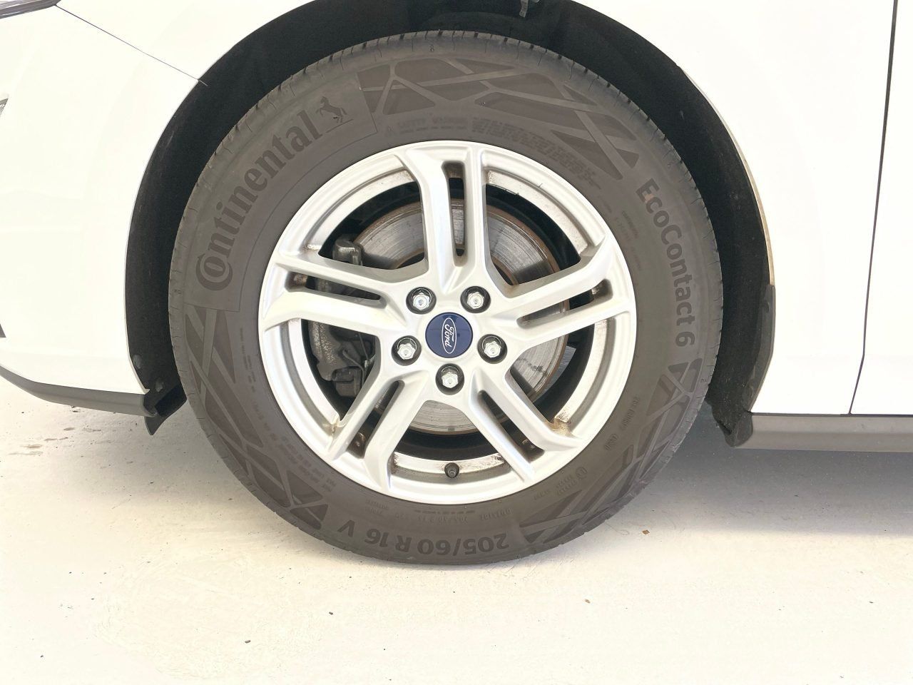 Ford Focus 2.0 EcoBlue - Samsaru's Car Outlet