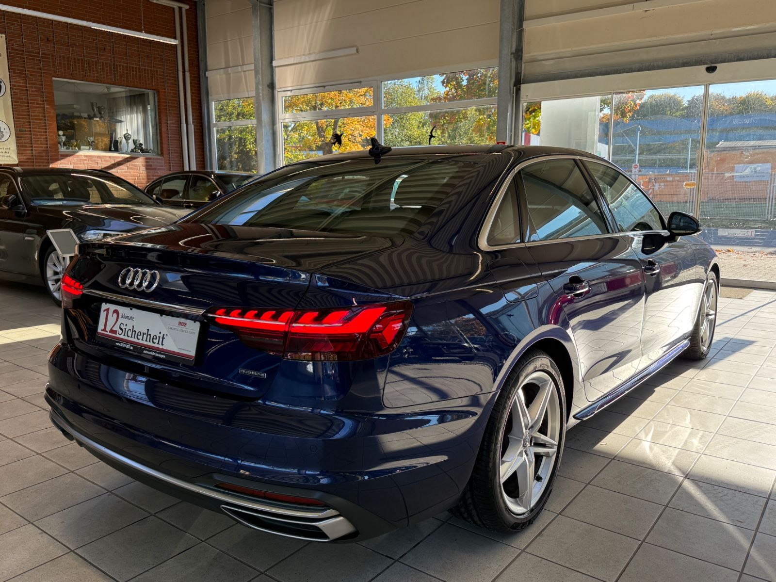 Audi A4 Lim. 40 TDI quattro advanced /1Hd./Matrix/ACC