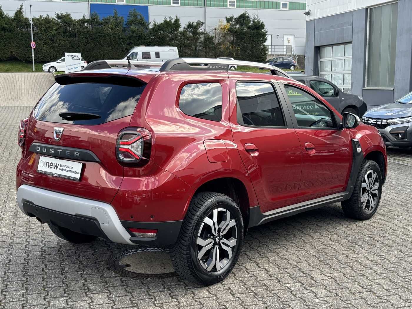 Dacia Duster Prestige TCe 150 EDC - Samsaru's Car Outlet