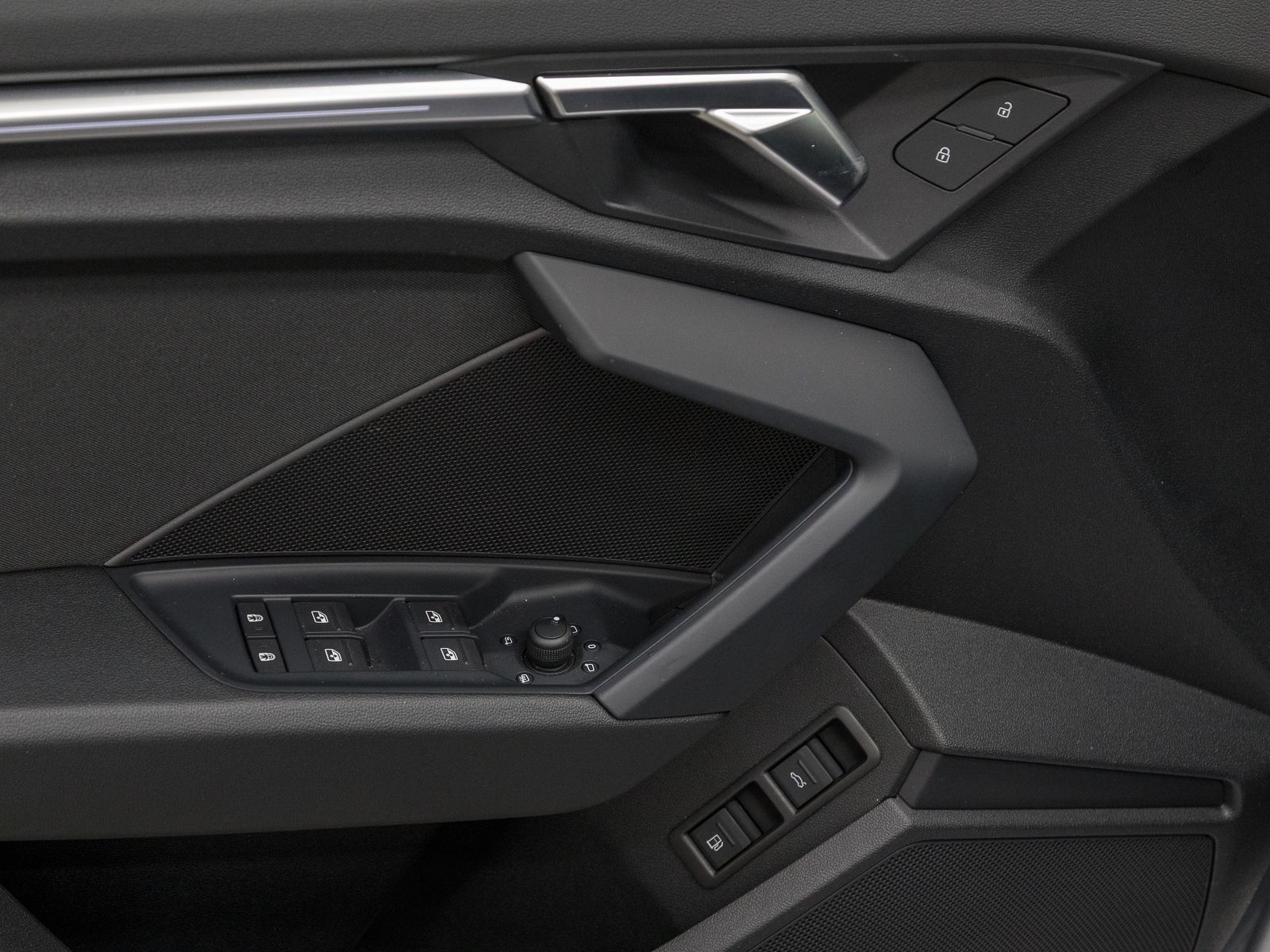 Audi A3 Sportback 40 TFSIe ADVANCED - Samsaru's Car Outlet