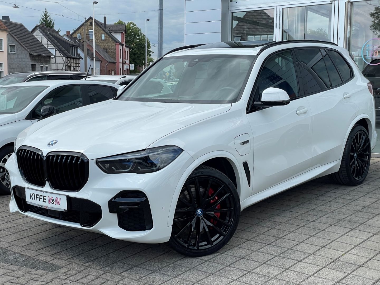 BMW X5 xDrive45e M SPORT PANO LASER PA+ HUD R22 HIFI