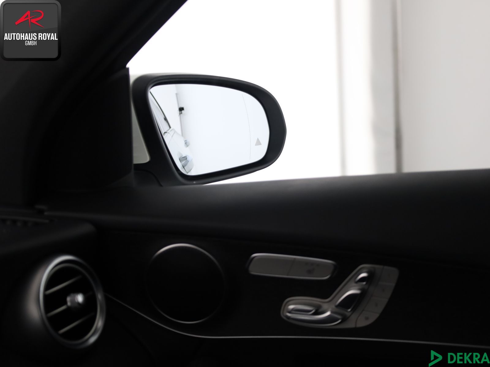 Mercedes-Benz GLC 300 de 4M AMG HUD,KEYLESS,360GRAD,DISTRO,AHK