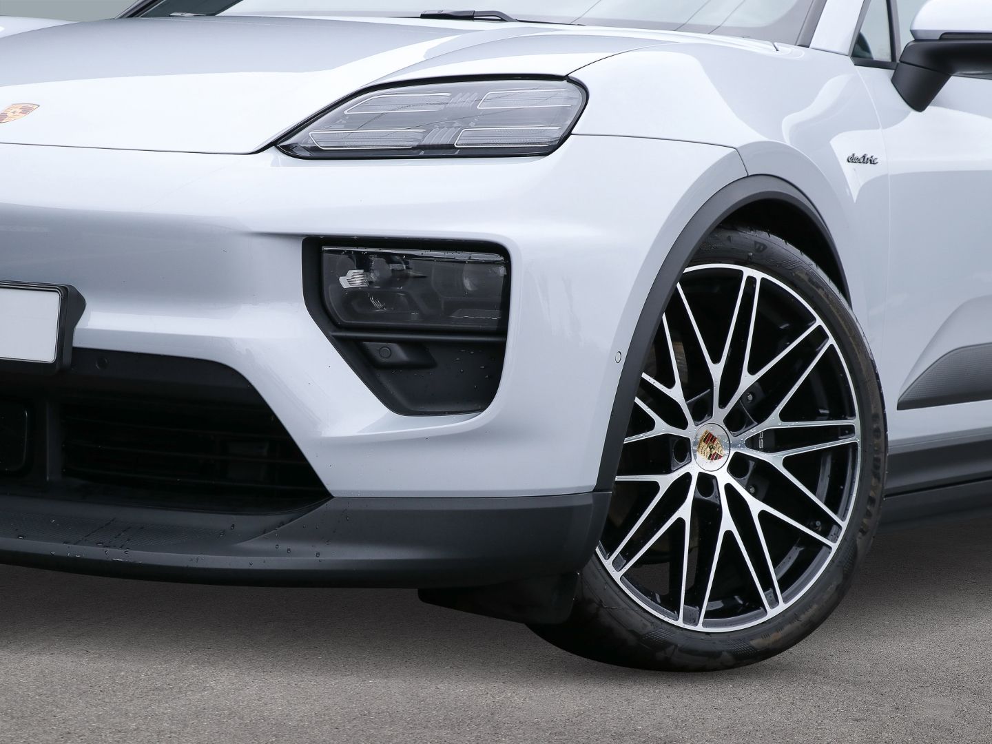 Porsche Macan 4 HA-Lenkung LED-Matrix Surround-View BOSE