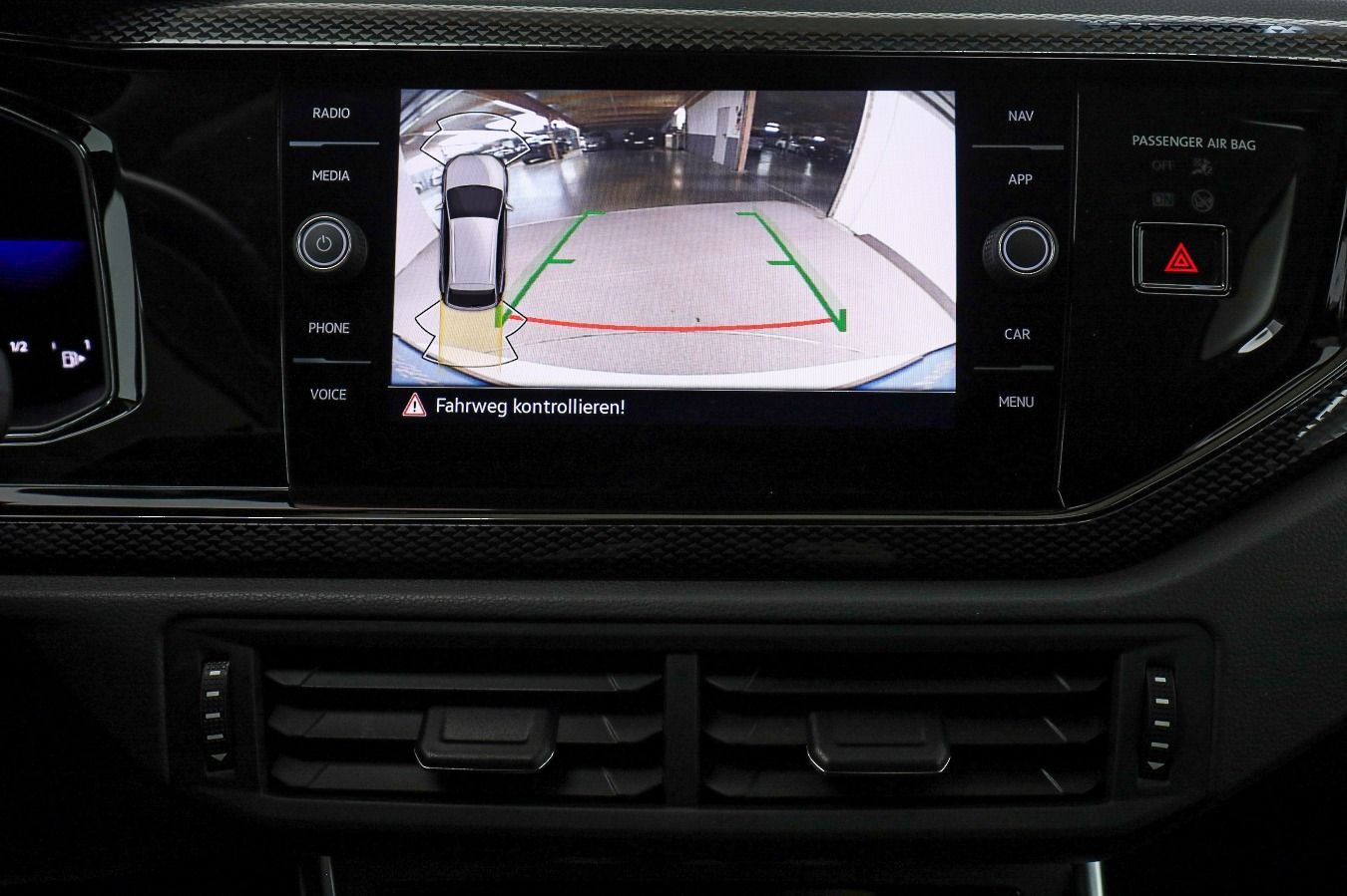 Volkswagen Taigo 1.0 TSI DSG LIFE - Samsaru's Car Outlet