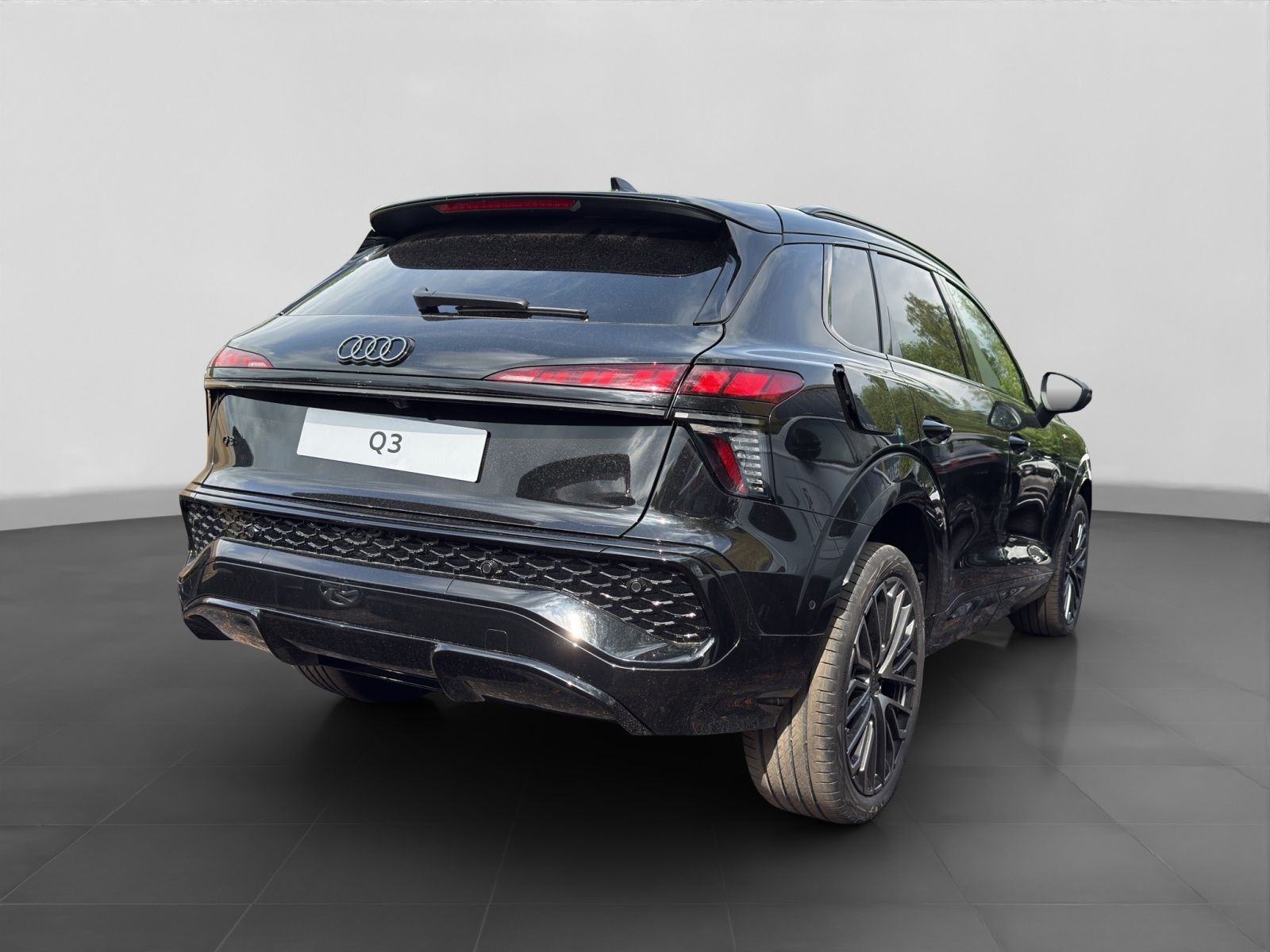 Audi Q3 TFSI 2x S LINE AHK MATRIX VIRTUAL+ eKLAPPE