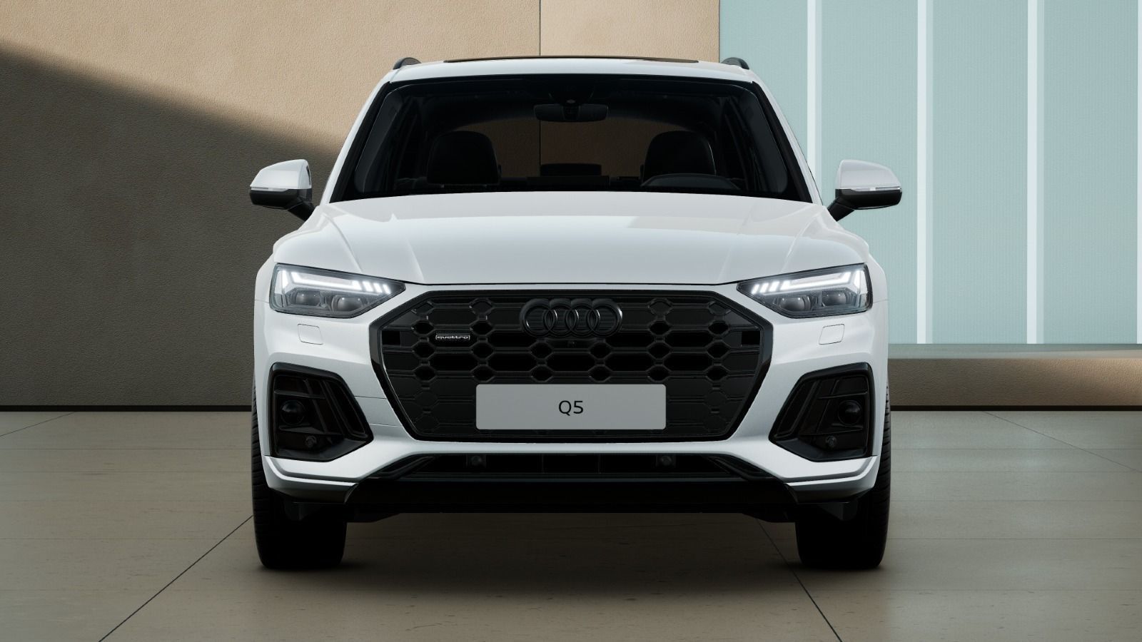 Audi Q5 40 TDI quattro S line - Samsaru's Car Outlet
