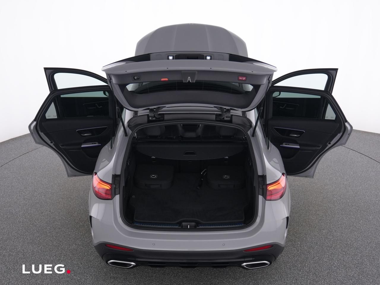 Mercedes-Benz GLC 300 de 4M AMG+NIGHT+20''+PANO+AHK+DIG.LIGHT+