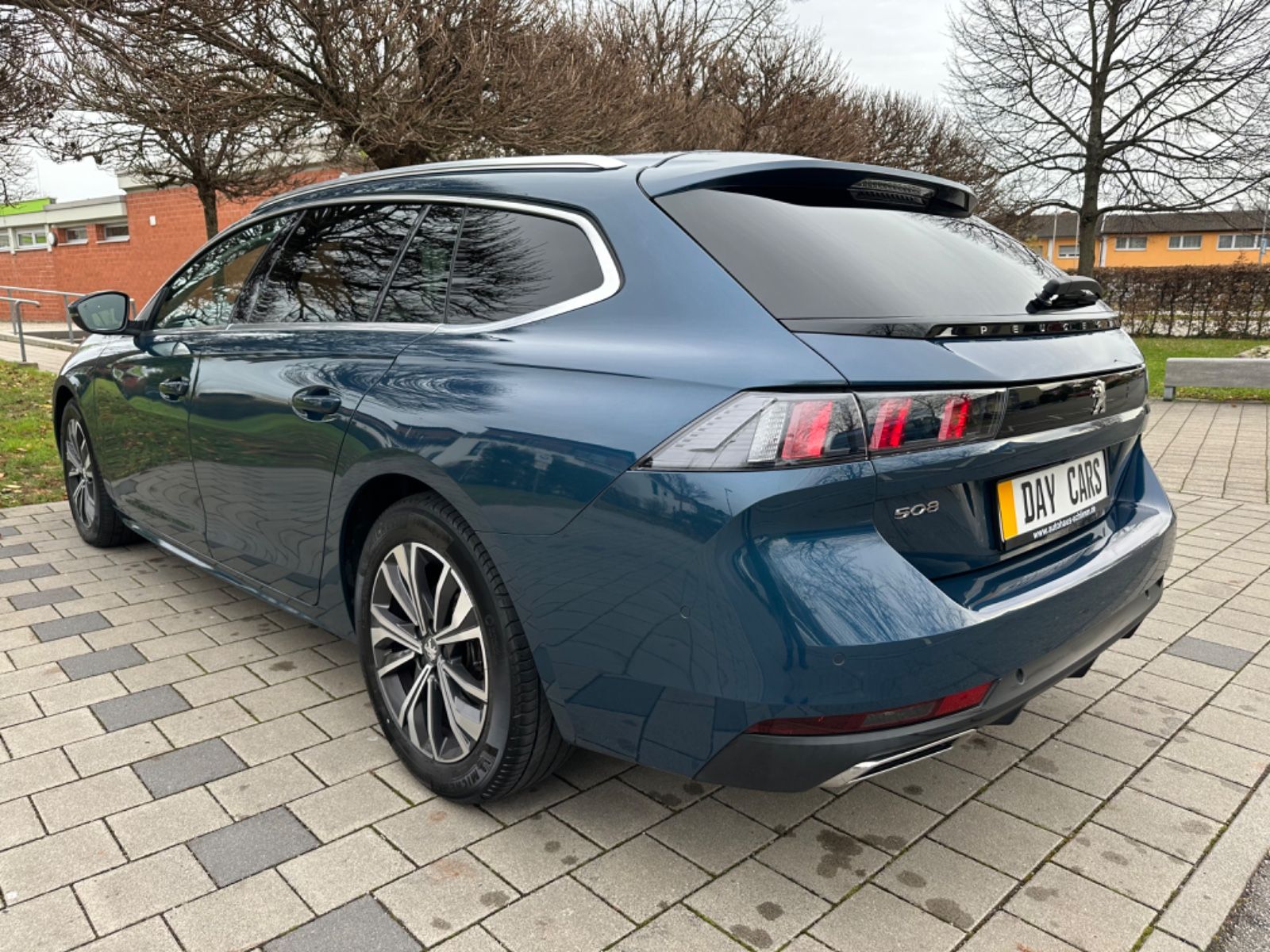 Peugeot 508 SW Allure - Samsaru's Car Outlet