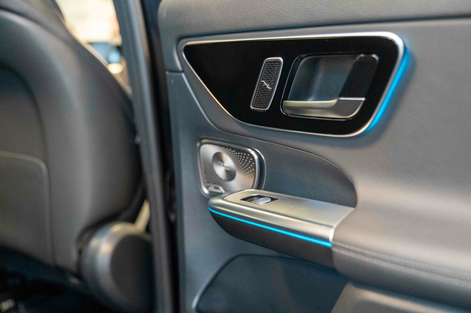 Mercedes-Benz GLC 220 d 4M AVANTGARDE Burmester Pano Sitzklima