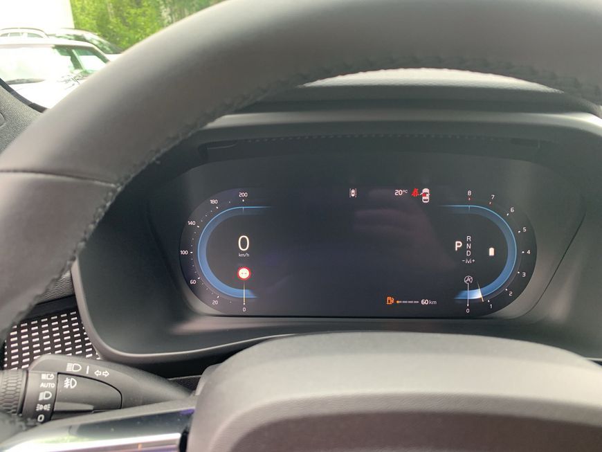 Volvo XC40 B4 B DKG Ultra Dark